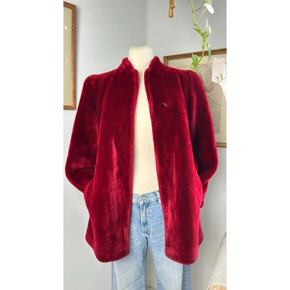 Vintage Velvet Jacket with Satin Lining Red Borgazia- Elegant Retro Style - Picture 1 of 8